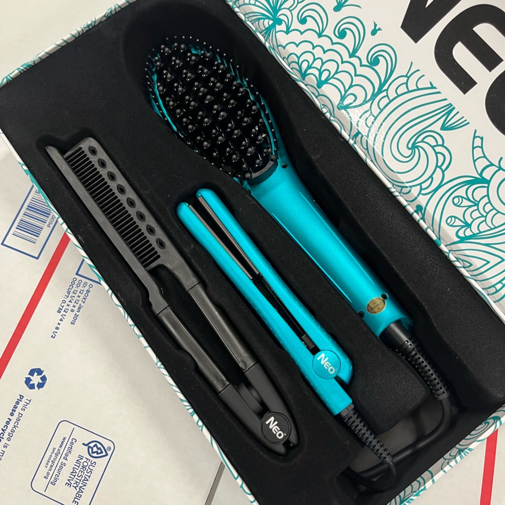 NEO Professional Heated Brush Styling Set